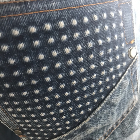 Women's straight cut distressed jeans - Picture 4 of 7