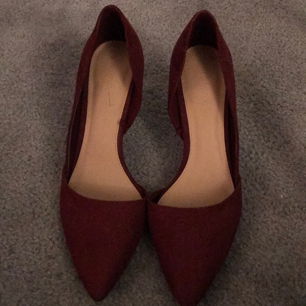 Shoes - Picture 3 of 5