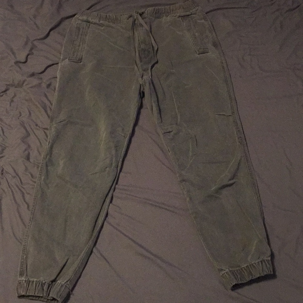 Men’s Gap joggers