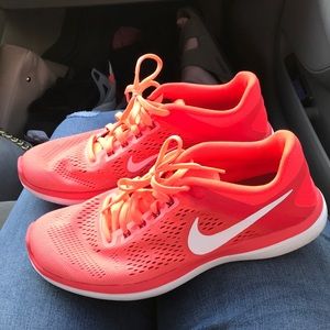 nike shoes