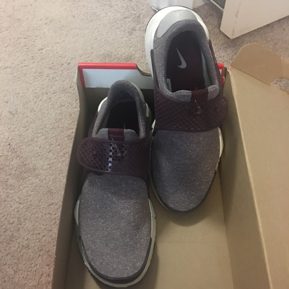 Nike Sock Darts