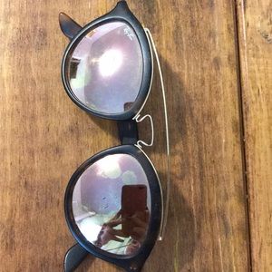Ray-ban size small