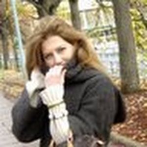 Meet your Posher, Daniela