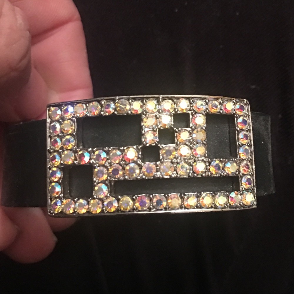 ⚫️ ⚫️ Bracelet