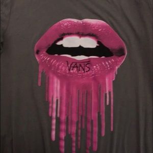 Women’s Vans shirt XL