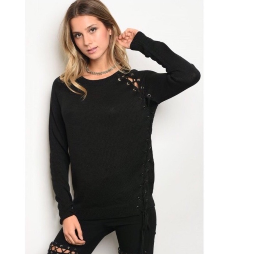 ONE LEFT SZ L Black Lace Up Front Sweater So Cute