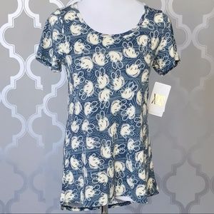 NWT XXS LuLaRoe DISNEY Classic T BRAND NEW!