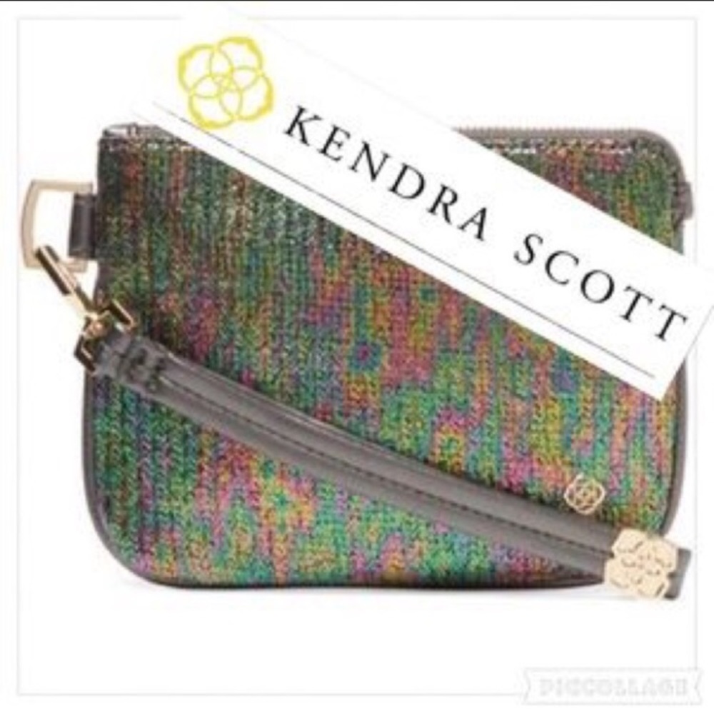 Kendra Scott wristlet