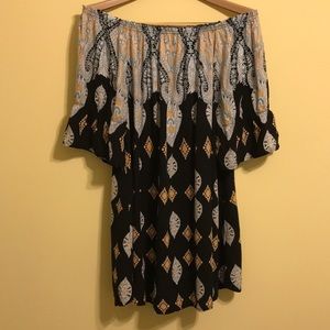 Umgee off the shoulder tunic