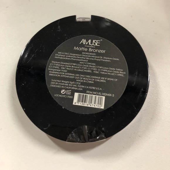 AMUSE Matte Chocolate Latte Bronzer‼️ - Picture 2 of 2