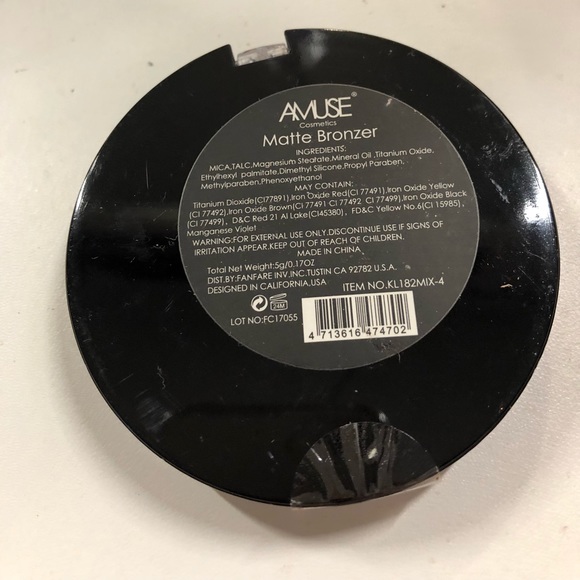 AMUSE Matte Chocolate Muse Bronzer‼️ - Picture 2 of 2