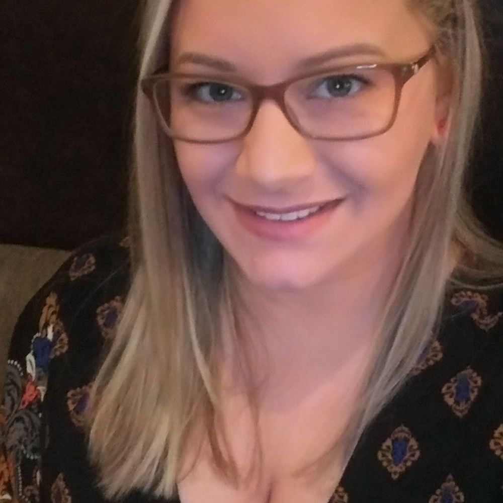 Meet your Posher, Lauren