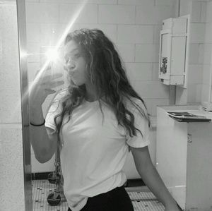 Meet your Posher, Kimberly