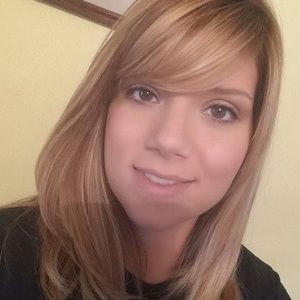 Meet your Posher, Cheri