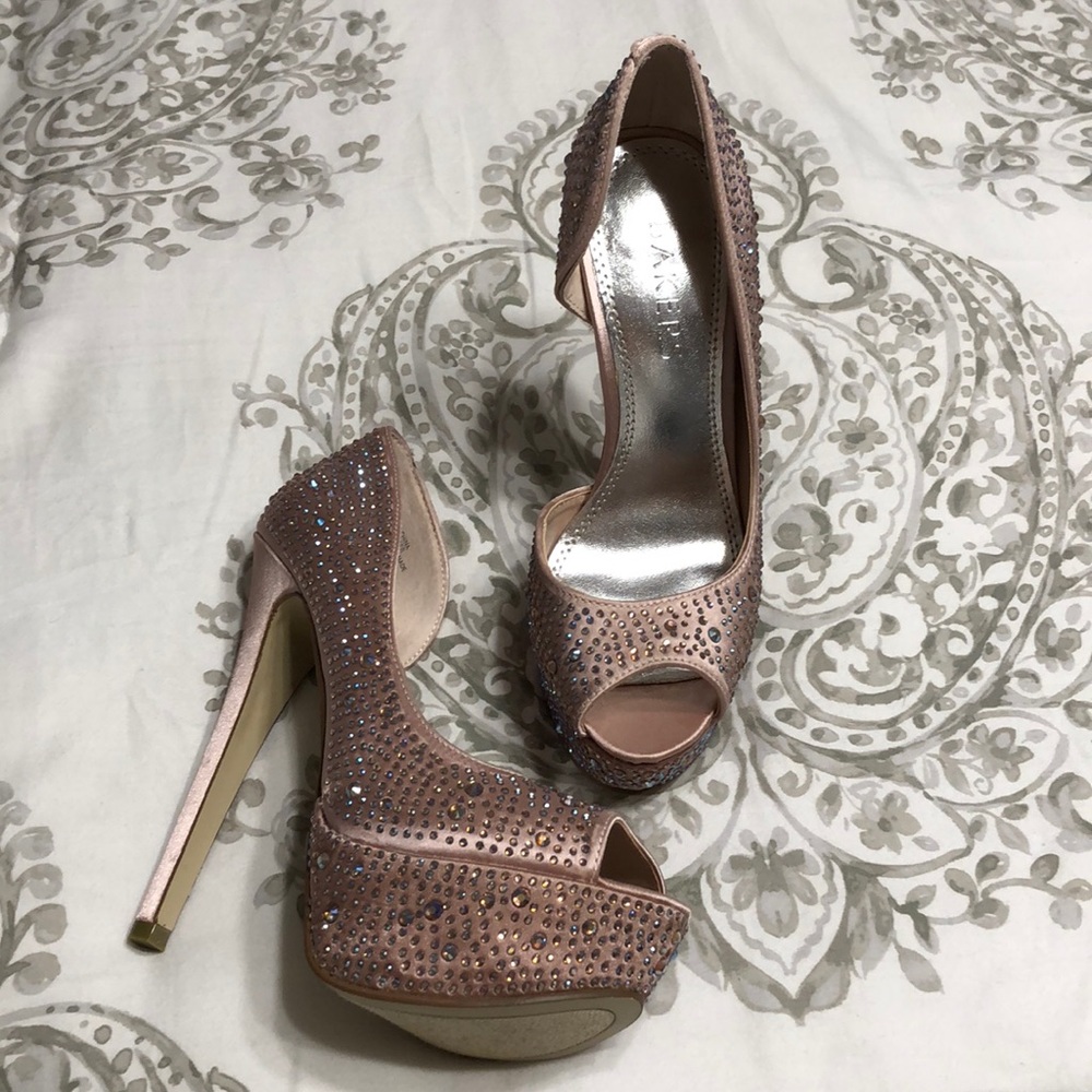 Swavorski Crystal Pumps