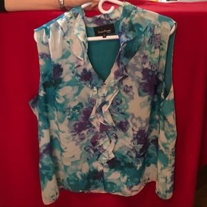 20W Evan-Picone Sleeveless Top