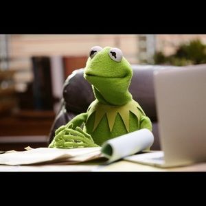 Meet your Posher, Johnnie