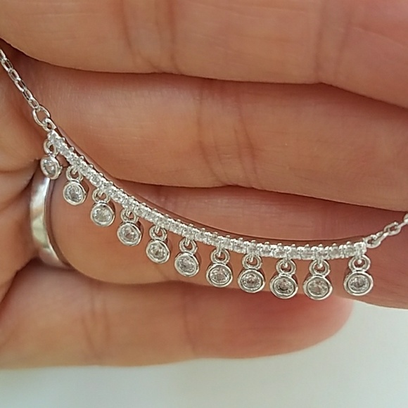 Dangling CZ Necklace adjustable chain - Picture 4 of 8