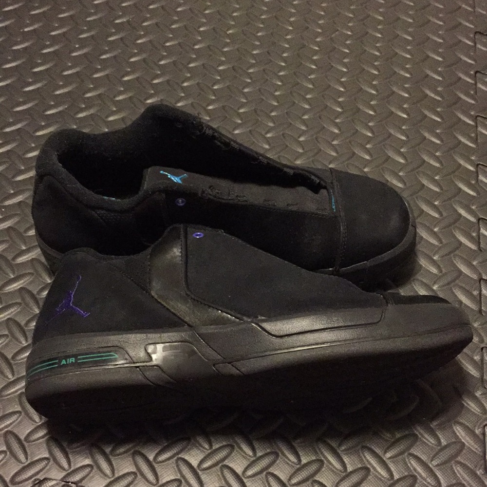Jordans, lightly worn