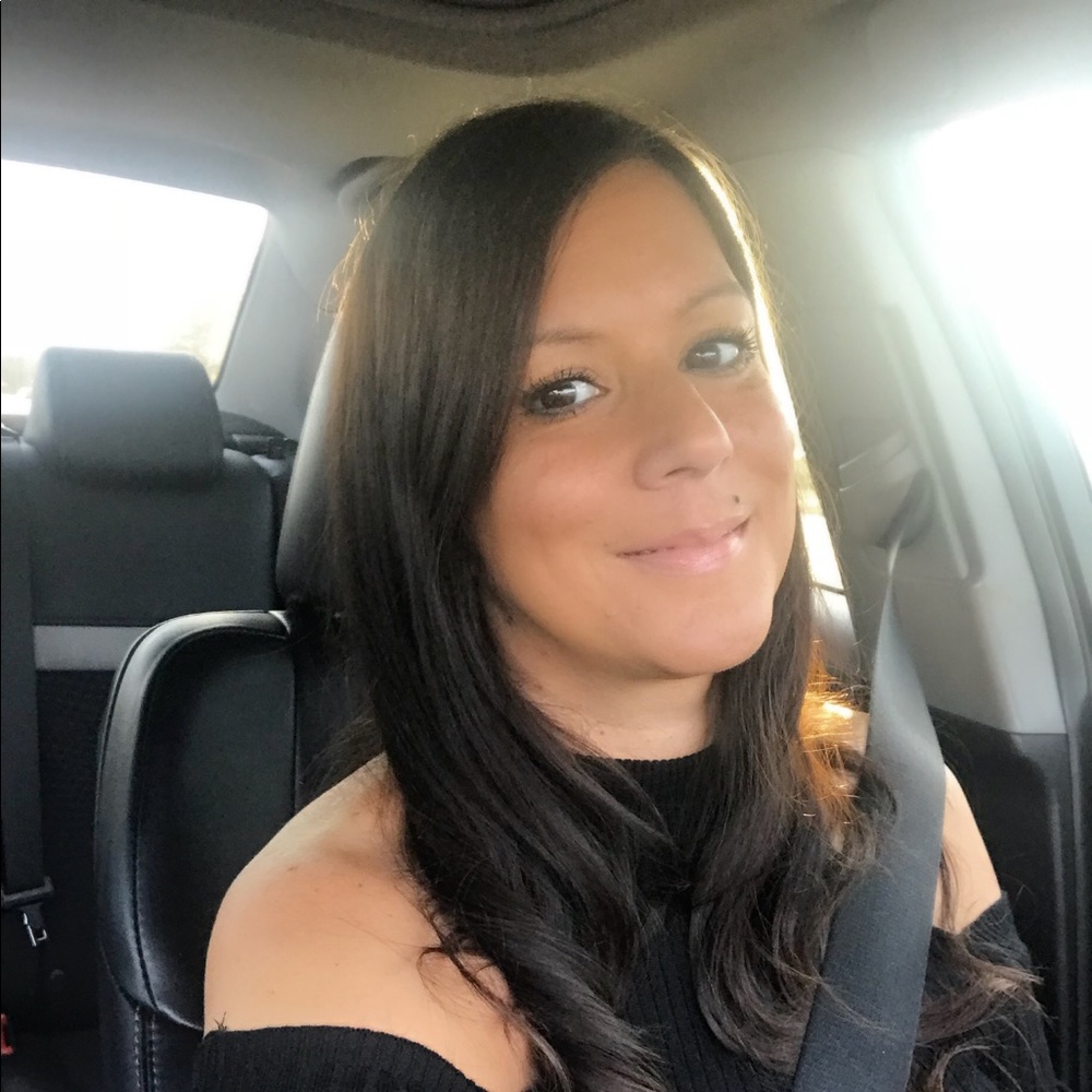 Meet your Posher, Marisol