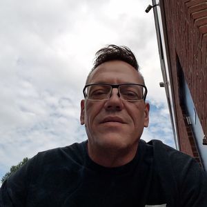 Meet your Posher, Stephen