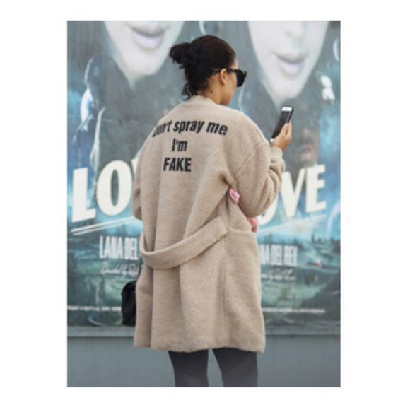 HP Animal Rights Faux Sherpa Fur GUESS Jacket Coat - Picture 4 of 8