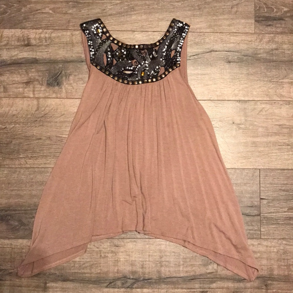 Sequenced Top
