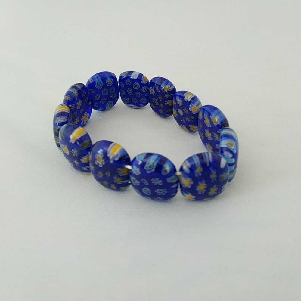 Blue Beads with Daisy Flowers Bracelet