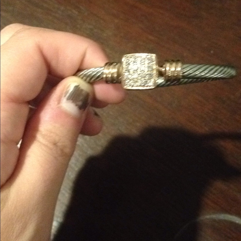 Jewelry bundle - Picture 3 of 4