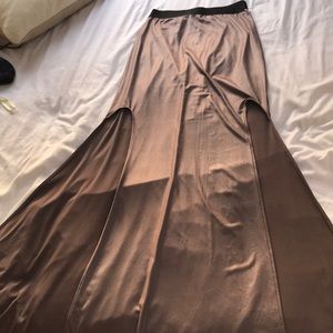 Bebé Beautiful Bronze high slitted Skirt