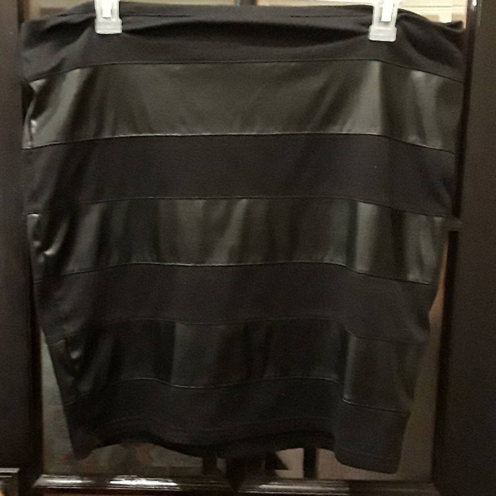 Black skirt