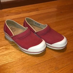 DANSKO VEGAN CLOGS NURSING SHOES SIZE 10 Eu 40