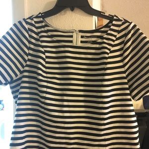 Black whit striped top