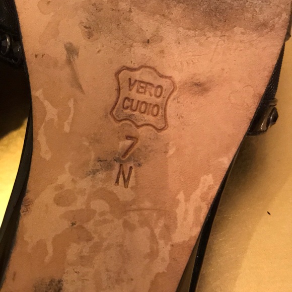 Vaneli Mules - Picture 7 of 7