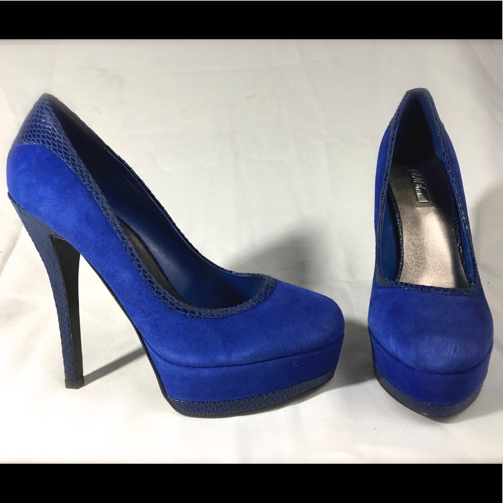 ❣️Price DROP ⬇️ Wild pair Blue Suede/Snake-015
