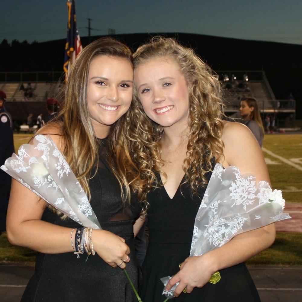 Meet your Posher, Chloe