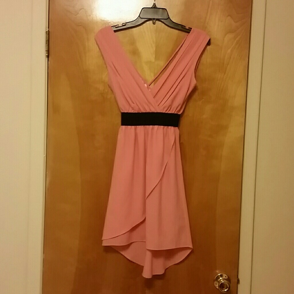 Pretty pink dress small