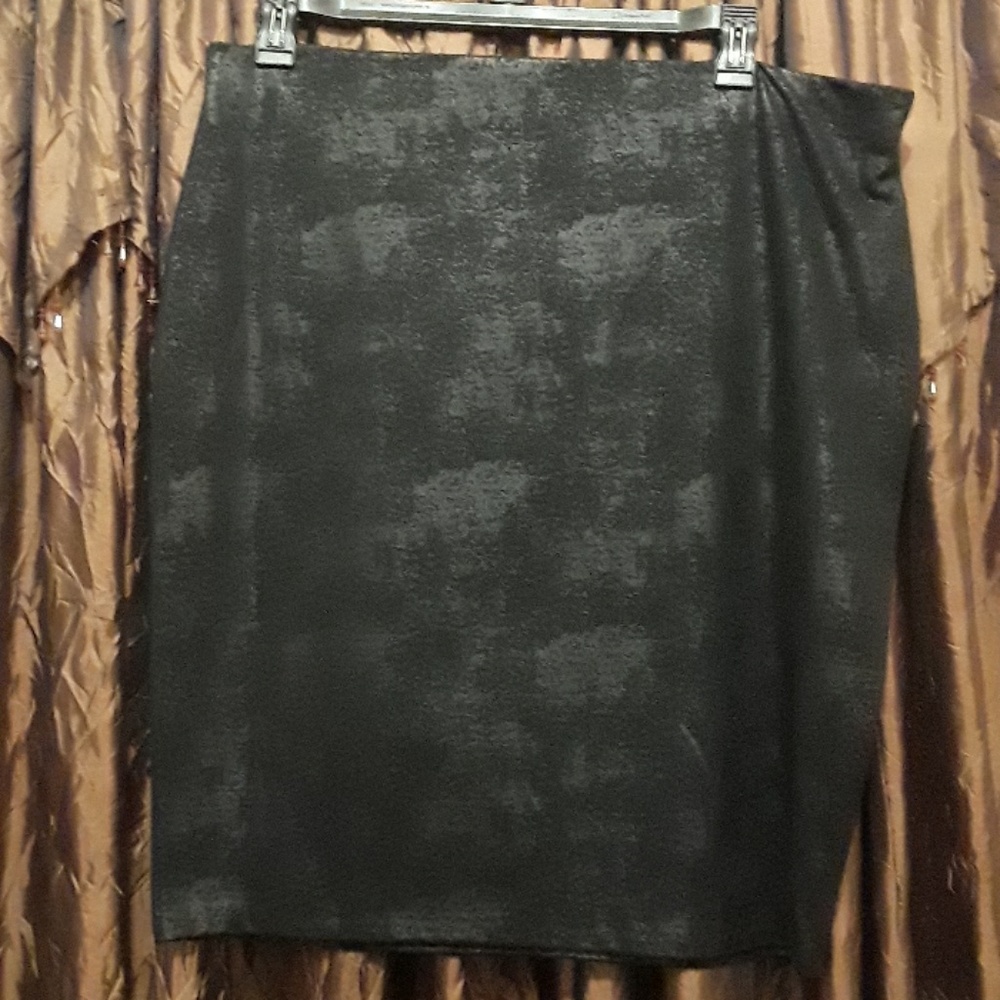 Black skirt