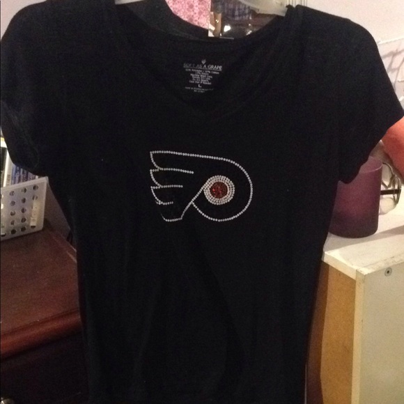 Large sequence flyers t shirt - Picture 1 of 3