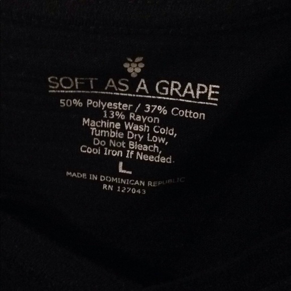 Large sequence flyers t shirt - Picture 2 of 3