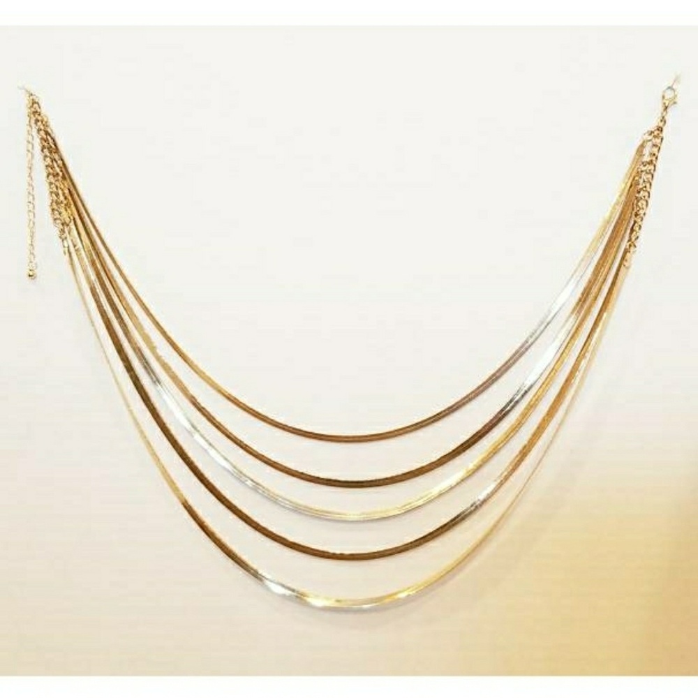 Forever 21 Classic Gold Necklace