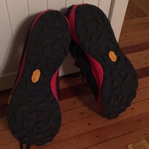 New Balance Minimus (10v4) running shoes