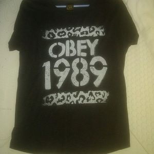 Obey shirt