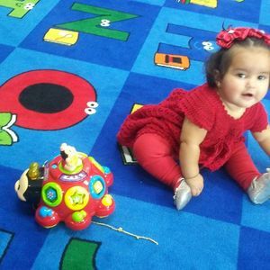 Meet your Posher, Lizbeth santos