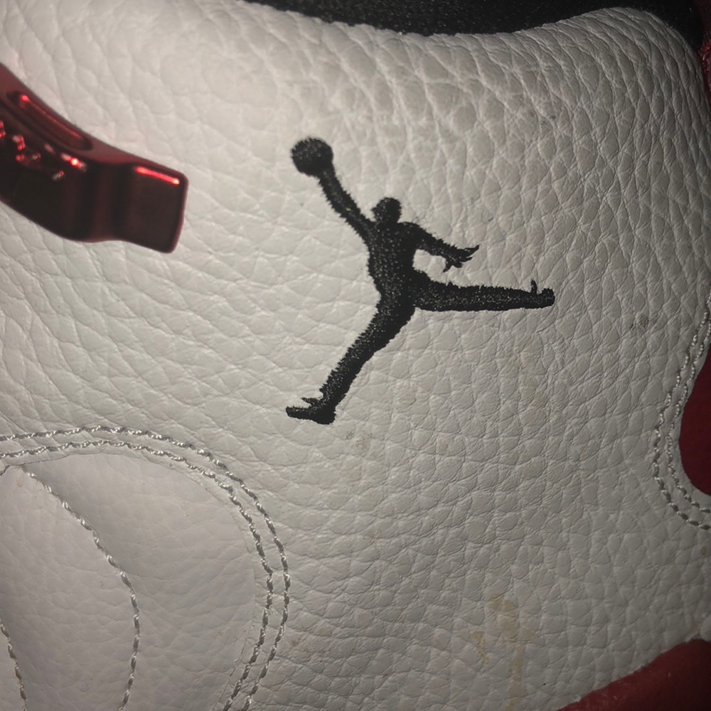 Meet your Posher, Jaymee