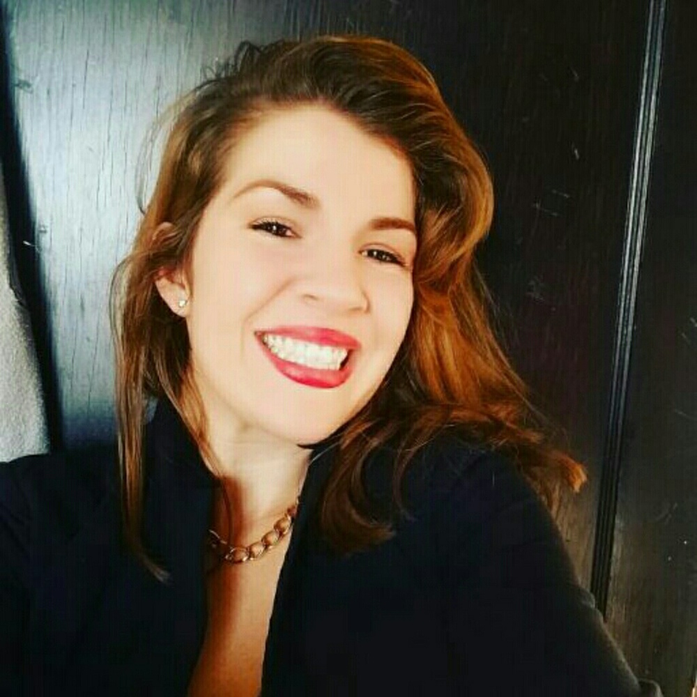 Meet your Posher, Andrea