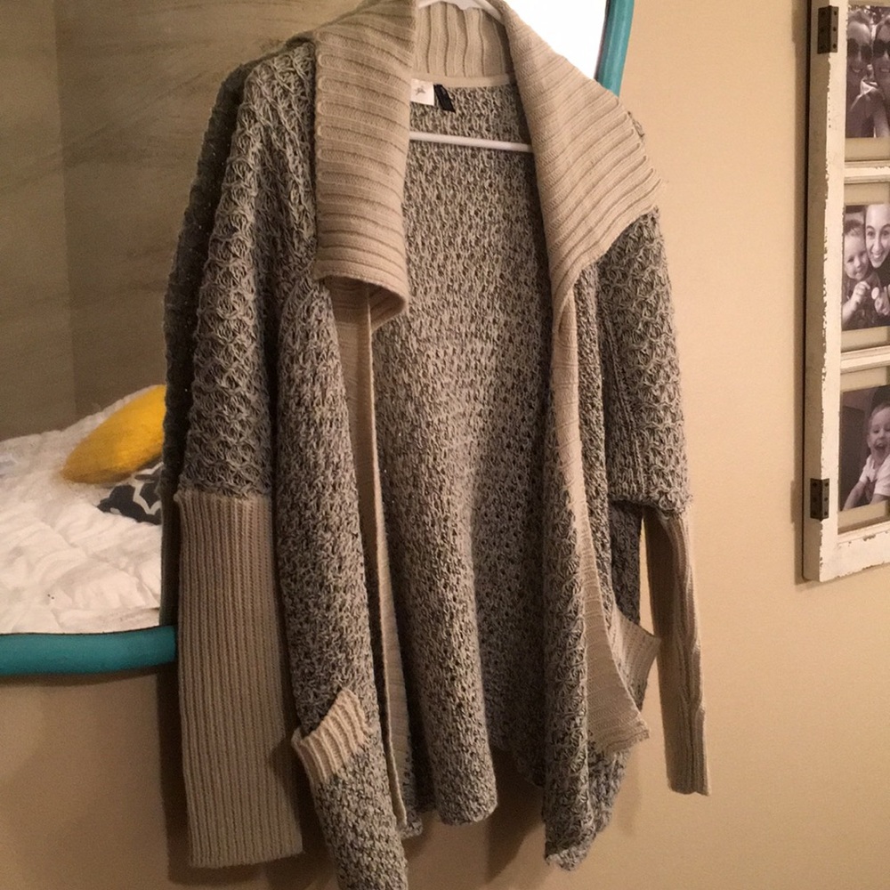 Medium Sweater