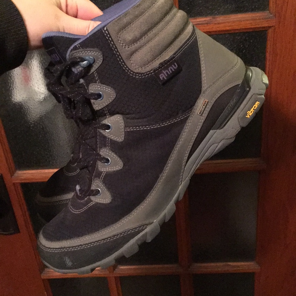 Ahnu Sugarpine waterproof hiking boots