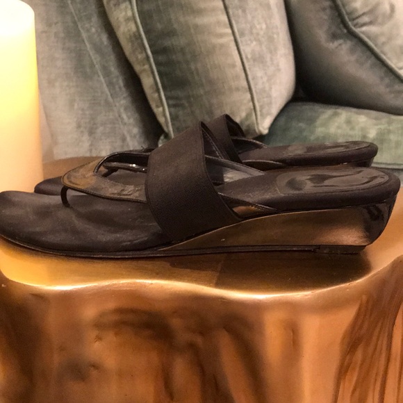 Stuart Weitzman Black Mules - Picture 4 of 7