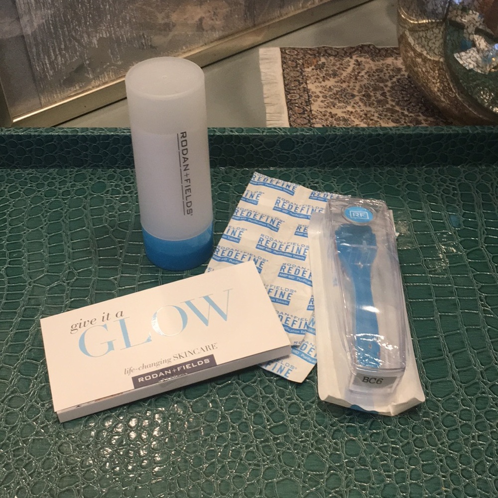 Rodan & Fields Roller and Cleaning System